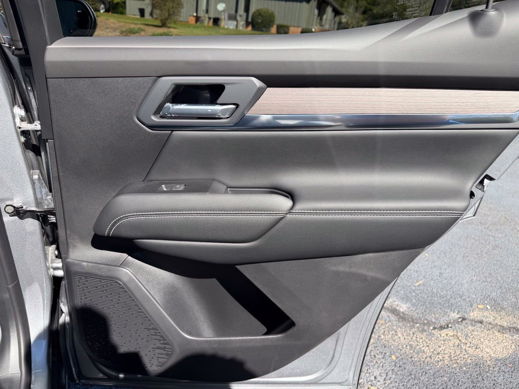 New 2027 GMC Terrain Denali w/ LPO, Floor Liner Package AWD/4WD image 52