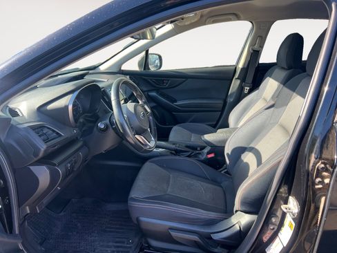 Used 2019 Subaru Crosstrek 2.0i Premium AWD/4WD image 9