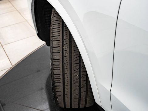 Certified 2020 Porsche Cayenne AWD/4WD image 48