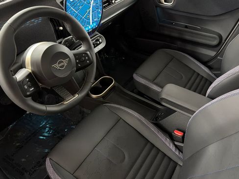 New 2026 MINI Cooper 4-Door Hardtop FWD image 11