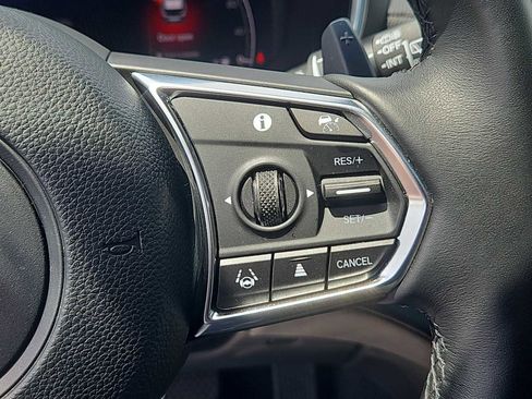 Used 2025 Acura MDX SH-AWD image 26