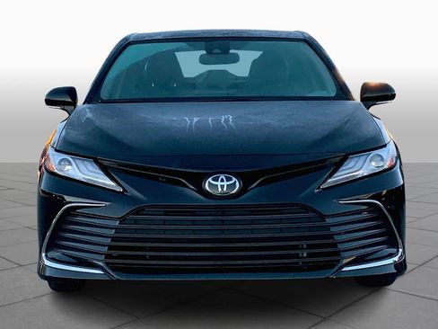 Used 2024 Toyota Camry XLE image 4