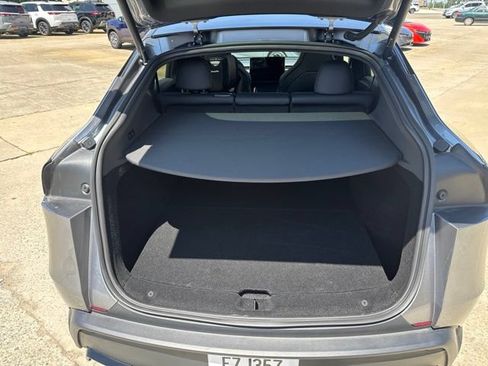 Used 2026 Tesla Model Y Performance AWD/4WD image 10