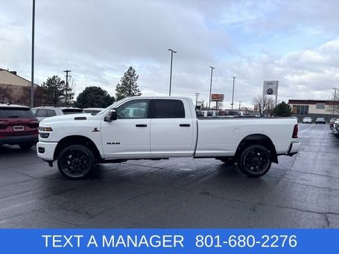 New 2026 RAM 2500 Big Horn AWD/4WD image 7