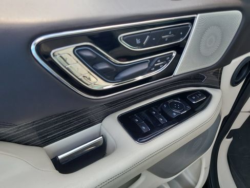 Certified 2021 Lincoln Navigator Black Label AWD/4WD image 16