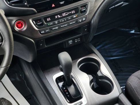 Used 2020 Honda Pilot EX image 14