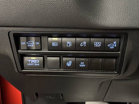 Used 2023 Toyota Sequoia TRD Pro AWD/4WD image 18
