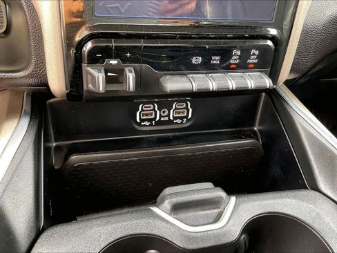 Used 2024 RAM 3500 Laramie w/ Towing Technology Group AWD/4WD image 29