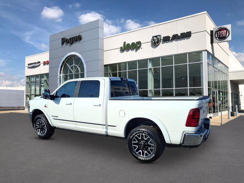 New 2026 RAM 2500 Limited AWD/4WD image 3