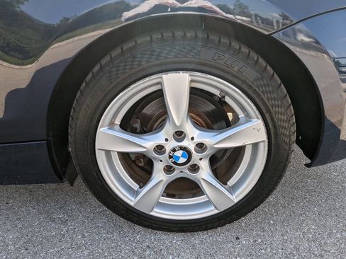 Used 2012 BMW 128i Convertible image 32