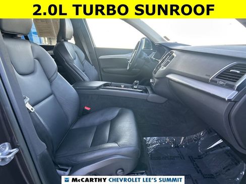 Used 2023 Volvo XC90 B5 Core image 40