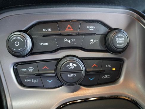 Used 2023 Dodge Challenger GT RWD image 22