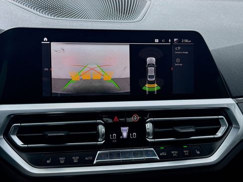 Used 2019 BMW 330i Sedan w/ Convenience Package RWD image 10