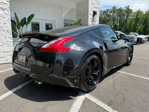 Used 2012 Nissan 370Z Touring w/ Sport Pkg RWD image 18