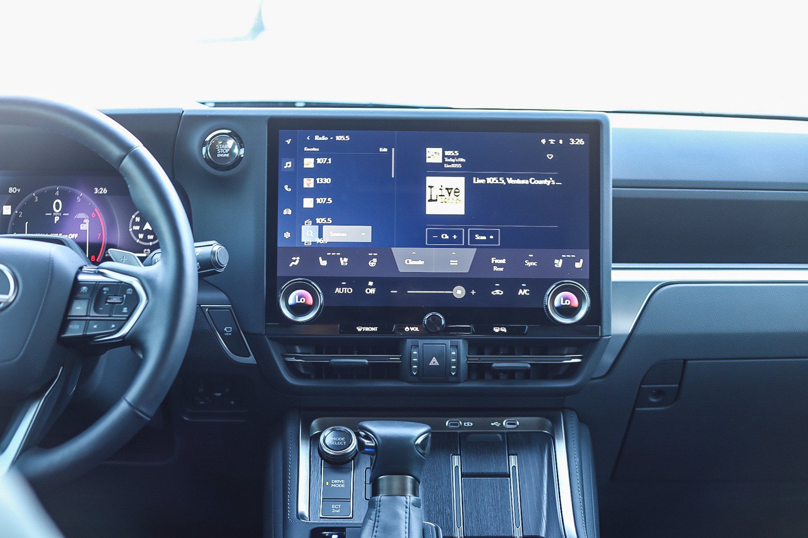 Used 2025 Lexus GX 550 w/ Cold Area Package AWD/4WD image 13