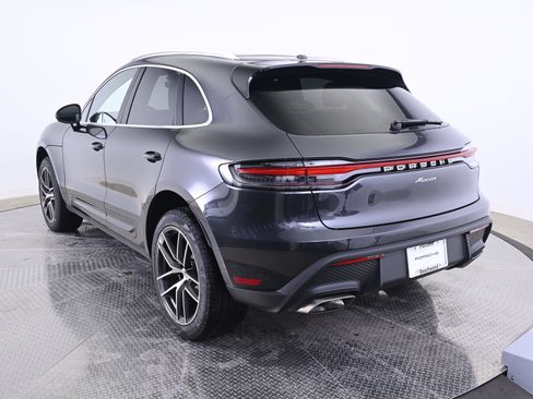 Used 2026 Porsche Macan AWD/4WD image 3