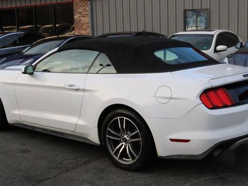Used 2016 Ford Mustang Premium RWD image 7