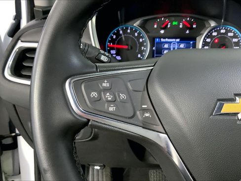 Used 2024 Chevrolet Equinox LT AWD/4WD image 18