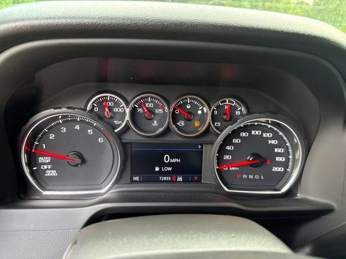 Used 2022 Chevrolet Silverado 1500 Custom Trail Boss w/ Midnight Edition AWD/4WD image 30