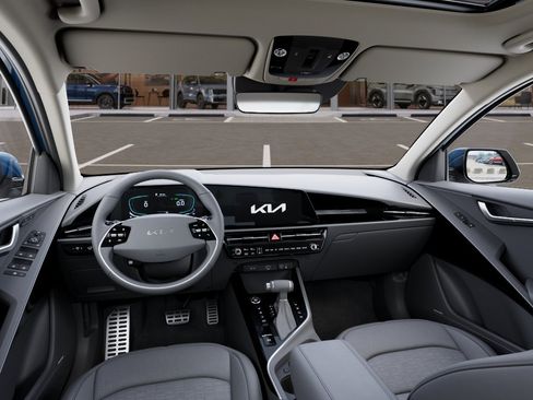 New 2026 Kia Niro SX Touring FWD image 14