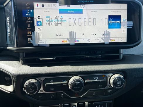 New 2026 Jeep Gladiator Sport AWD/4WD image 22