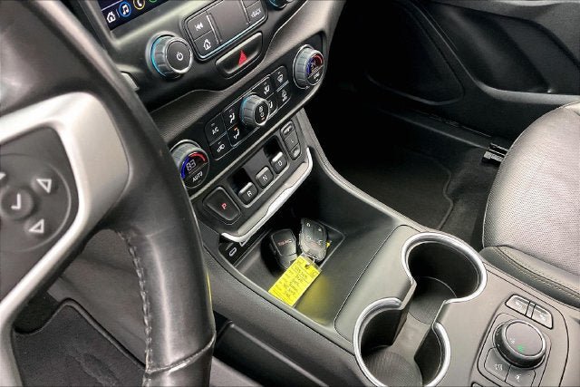 Used 2020 GMC Terrain SLT w/ Preferred Package FWD image 15