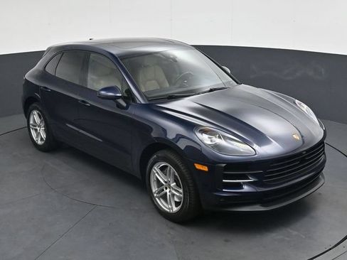 Used 2021 Porsche Macan AWD/4WD image 22