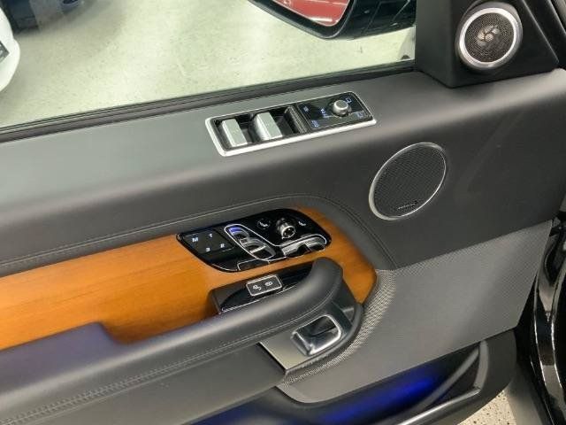 Used 2019 Land Rover Range Rover Long Wheelbase Autobiography AWD/4WD image 33