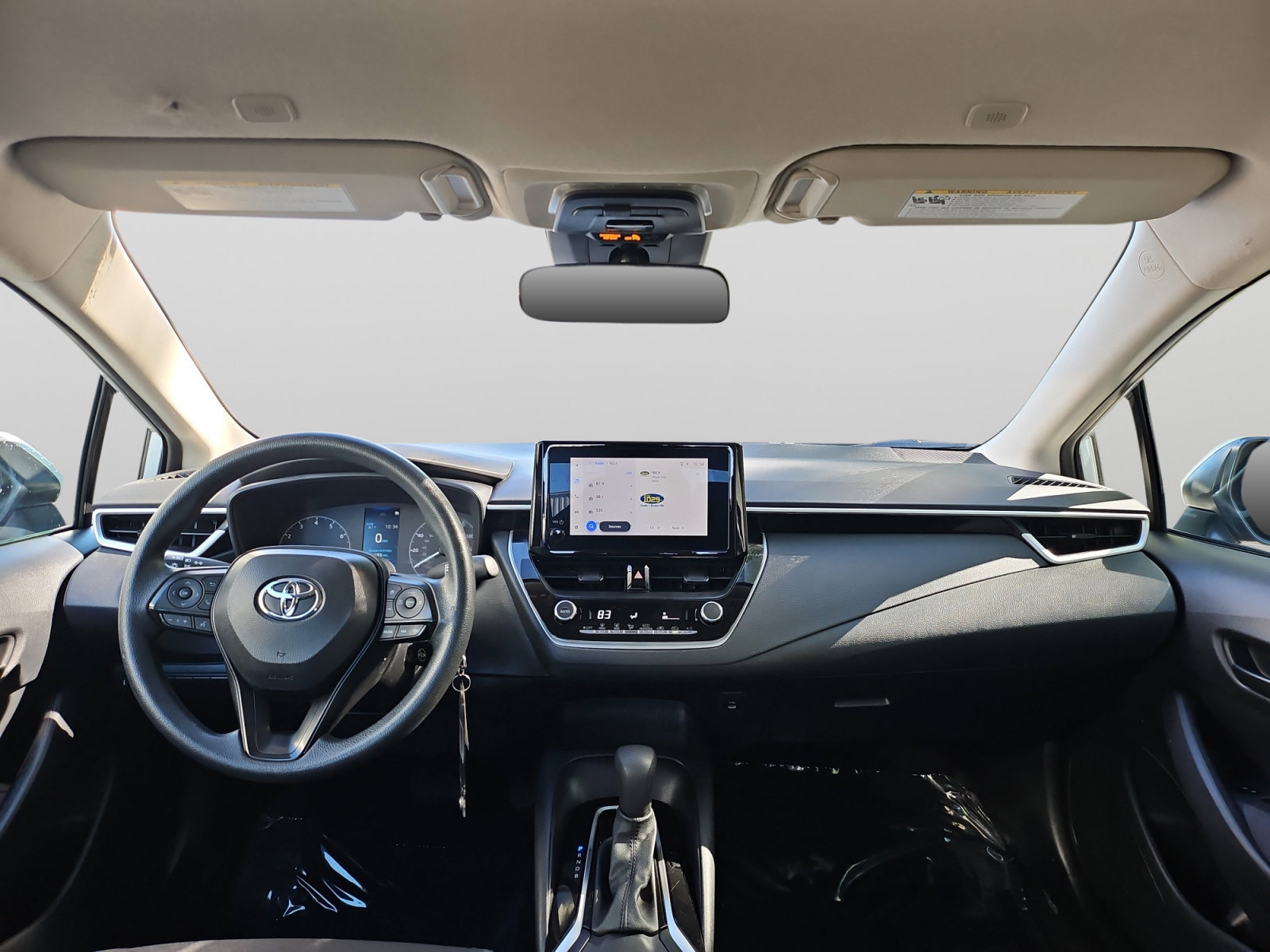 Used 2025 Toyota Corolla LE FWD image 39