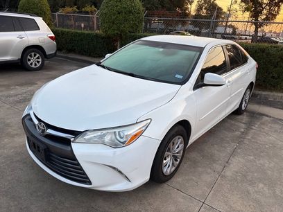 Used 2016 Toyota Camry LE