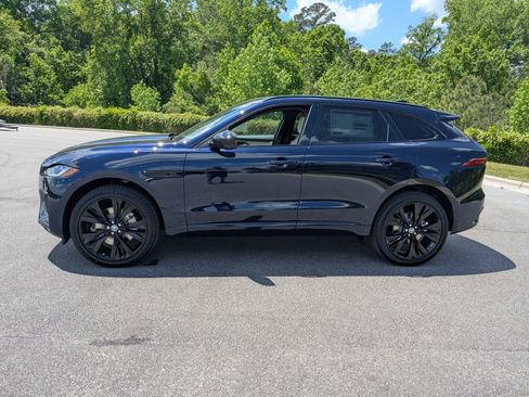 New 2026 Jaguar F-PACE R-Dynamic S image 9