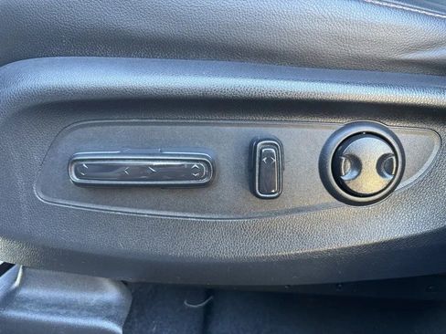 Used 2023 Honda CR-V Sport Touring image 22