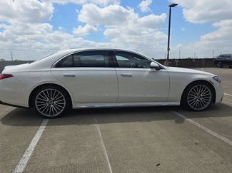 Used 2023 Mercedes-Benz S 500 4MATIC video 4