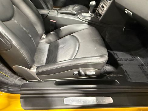 Used 2006 Porsche 911 Carrera RWD image 40