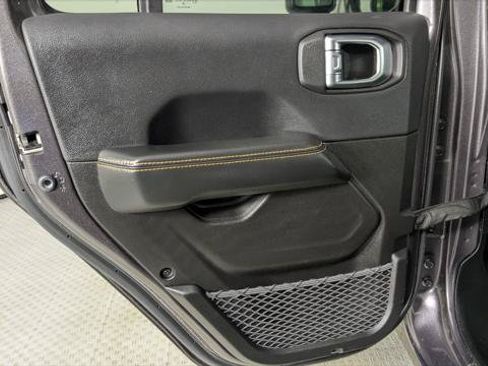 Used 2025 Jeep Wrangler Unlimited Sahara AWD/4WD image 14