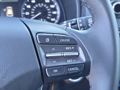 Used 2021 Hyundai Kona SEL Plus FWD image 24