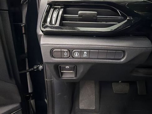 Used 2025 Acura MDX SH-AWD image 35