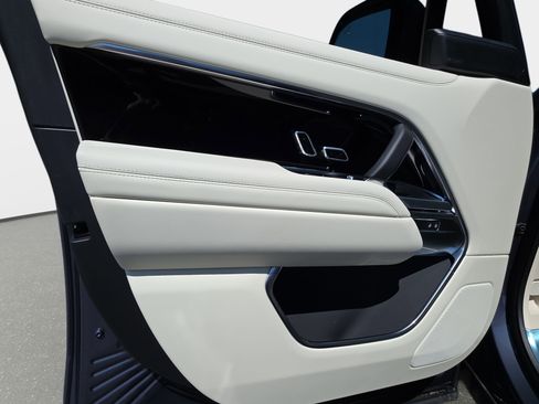 New 2026 Land Rover Range Rover SE AWD/4WD image 28