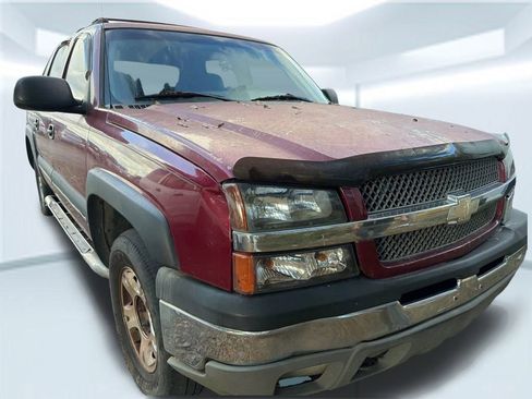 Used 2004 Chevrolet Avalanche Z66 w/ Preferred Equipment Group image 5