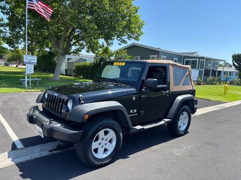 Used 2008 Jeep Wrangler X AWD/4WD image 9