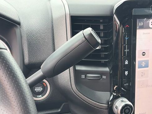 New 2026 RAM 2500 Tradesman AWD/4WD image 27