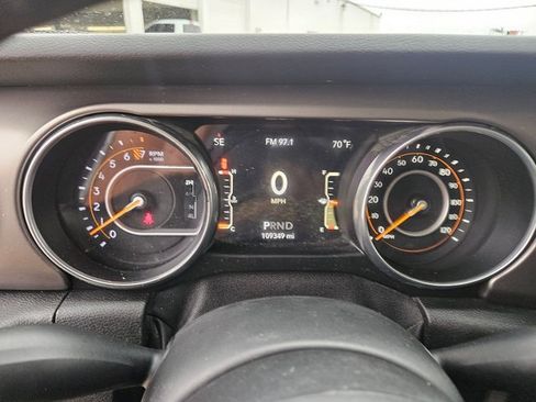 Used 2018 Jeep Wrangler Unlimited Sport S AWD/4WD image 20