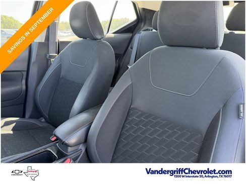 Used 2021 Nissan Kicks SV FWD image 21