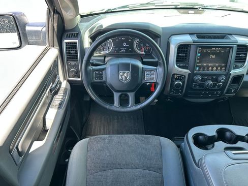 Used 2017 RAM 1500 Big Horn AWD/4WD image 31