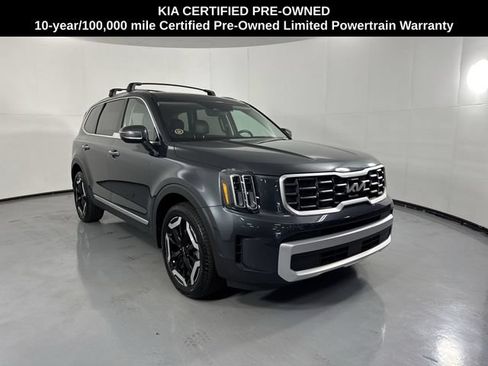 Certified 2024 Kia Telluride S w/ S Sunroof Package AWD/4WD image 3