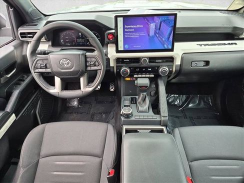 Used 2024 Toyota Tacoma TRD Sport w/ TRD Sport Upgrade Package AWD/4WD image 19