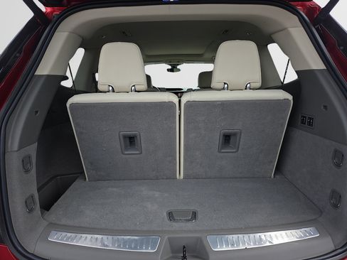 Used 2023 Cadillac XT6 Premium Luxury AWD/4WD image 10