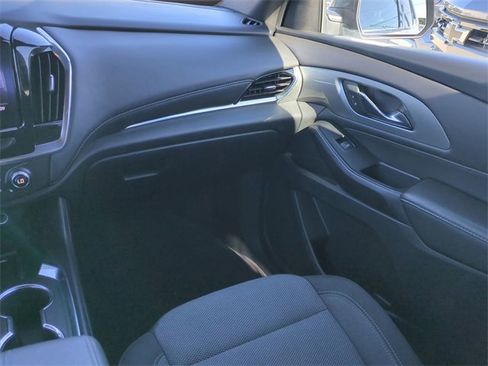 Certified 2023 Chevrolet Traverse LT image 20