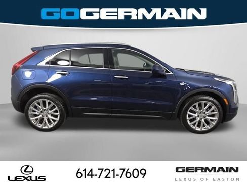 Used 2019 Cadillac XT4 Luxury w/ Cold Weather Package image 7