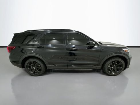 Used 2024 Ford Explorer ST-Line w/ Class IV Trailer Tow Package RWD image 8